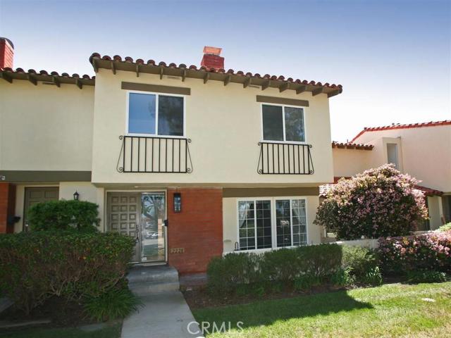Photo of 2228 Vista Hogar, Newport Beach, CA 92660