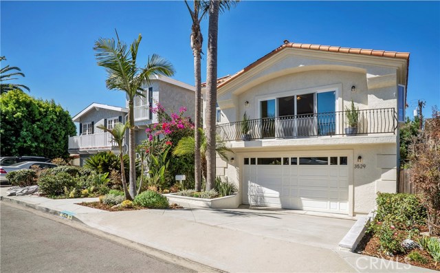 3529 Pine Avenue, Manhattan Beach, California 90266, 4 Bedrooms Bedrooms, ,Residential,Sold,Pine,SB18230875