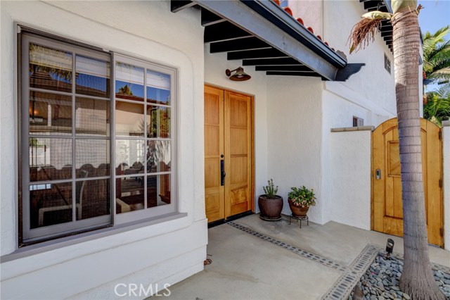 1711 11th Street, Manhattan Beach, California 90266, 4 Bedrooms Bedrooms, ,3 BathroomsBathrooms,Residential,Sold,11th,SB20129333