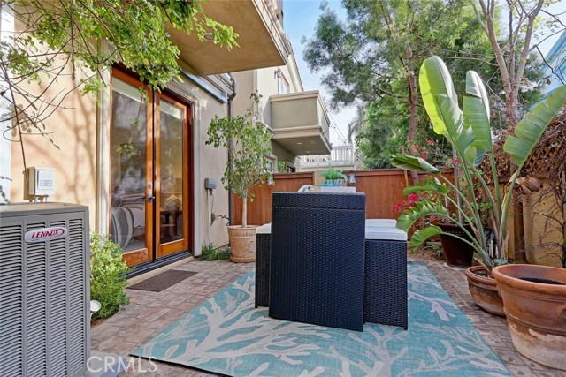 1547 Steinhart Avenue, Redondo Beach, California 90278, 3 Bedrooms Bedrooms, ,2 BathroomsBathrooms,Residential,Sold,Steinhart,SB17266436
