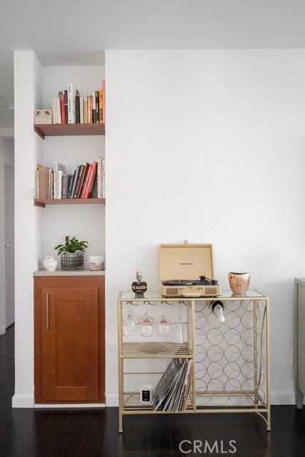 1 Bed Home for Sale in Santa Monica, California