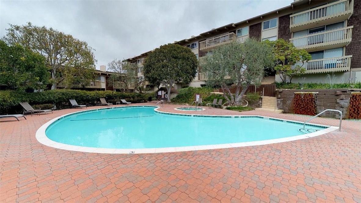 6542 Ocean Crest Drive, Rancho Palos Verdes, California 90275, 1 Bedroom Bedrooms, ,1 BathroomBathrooms,Residential,Sold,Ocean Crest,PW18102880