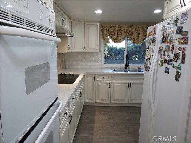 28 Sycamore Lane, Rolling Hills Estates, California 90274, 2 Bedrooms Bedrooms, ,2 BathroomsBathrooms,Residential,Sold,Sycamore,PV18251162