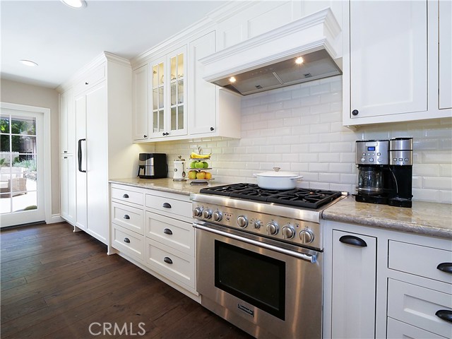 8 Hidden Valley Road, Rolling Hills Estates, California 90274, 4 Bedrooms Bedrooms, ,3 BathroomsBathrooms,Residential,Sold,Hidden Valley,PV21094348