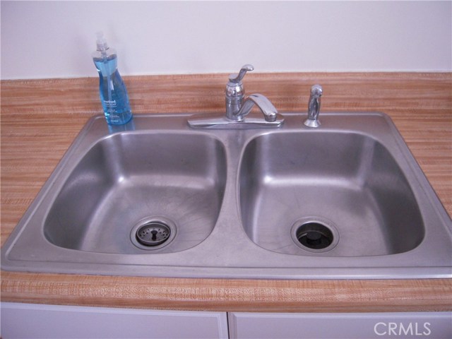 1062 Avenue C, Redondo Beach, California 90277, 2 Bedrooms Bedrooms, ,1 BathroomBathrooms,Residential,Sold,Avenue C,SB20138580