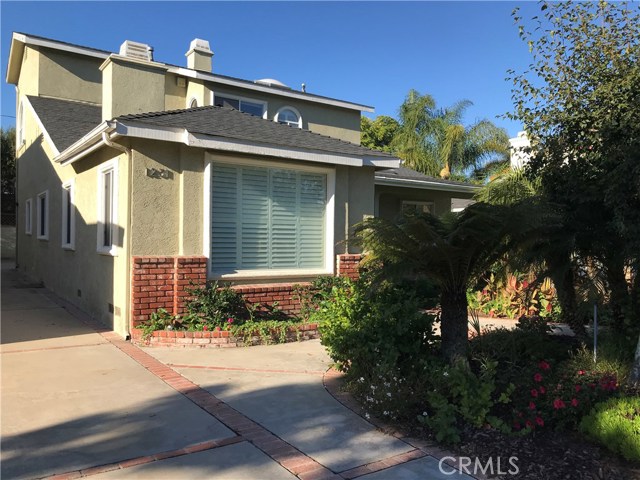 1231 Helberta Avenue, Redondo Beach, California 90277, 4 Bedrooms Bedrooms, ,3 BathroomsBathrooms,Residential,Sold,Helberta,SB18250559