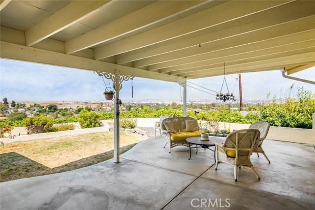 2113 Velez Drive, Rancho Palos Verdes, California 90275, 3 Bedrooms Bedrooms, ,3 BathroomsBathrooms,Residential,Sold,Velez,PV17164564