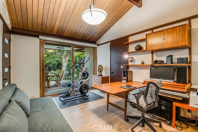 15 Margate Square, Palos Verdes Estates, California 90274, 3 Bedrooms Bedrooms, ,2 BathroomsBathrooms,Residential,Sold,Margate,SB21026966