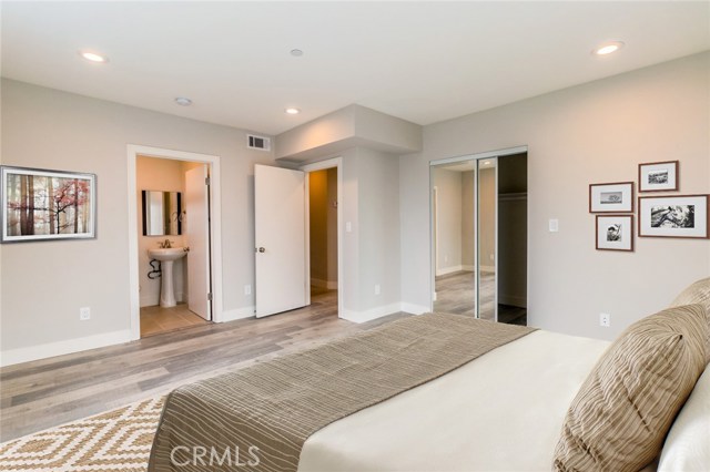 Income Home for Sale in Los Angeles, California