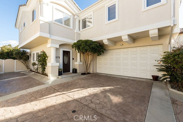 1817 Clark Lane, Redondo Beach, California 90278, 4 Bedrooms Bedrooms, ,2 BathroomsBathrooms,Residential,Sold,Clark,SB20030318