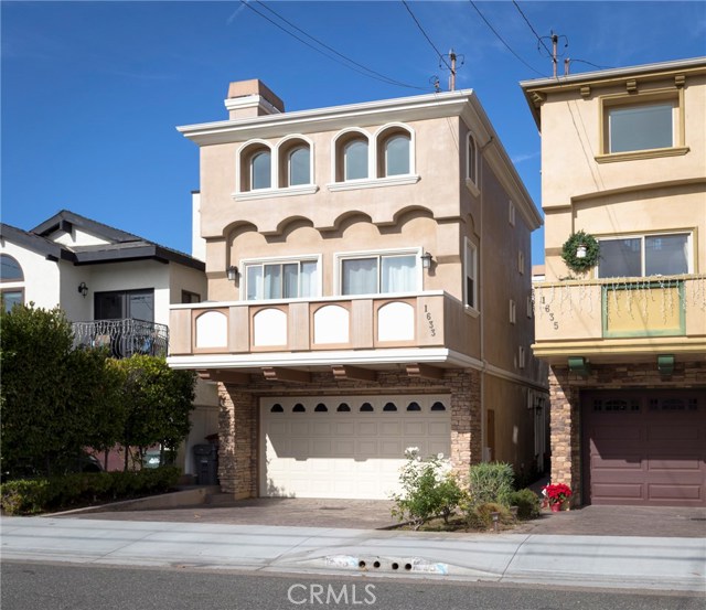 1633 Carlson Lane, Redondo Beach, California 90278, 3 Bedrooms Bedrooms, ,2 BathroomsBathrooms,Residential,Sold,Carlson,SB19061566