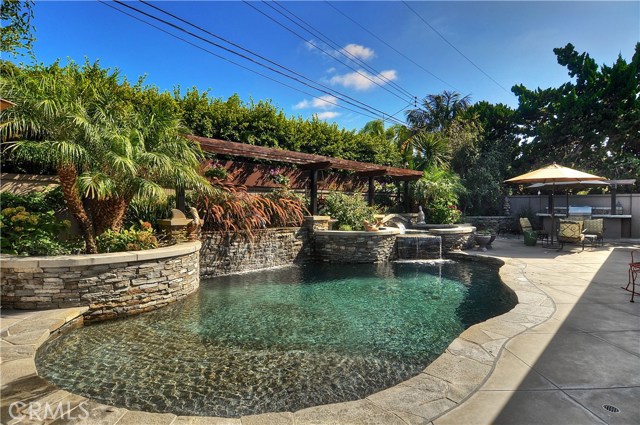 Photo of 2014 Aliso Avenue, Costa Mesa, CA 92627