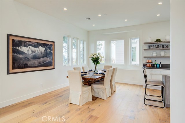 124 Guadalupe Avenue, Redondo Beach, California 90277, 3 Bedrooms Bedrooms, ,2 BathroomsBathrooms,Residential,Sold,Guadalupe,SB19041183