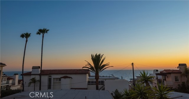 705 Crest Drive, Manhattan Beach, California 90266, 5 Bedrooms Bedrooms, ,2 BathroomsBathrooms,Residential,Sold,Crest,SB20098855