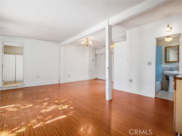 117 Helberta Avenue, Redondo Beach, California 90277, 4 Bedrooms Bedrooms, ,4 BathroomsBathrooms,Residential,Sold,Helberta,SB20097493