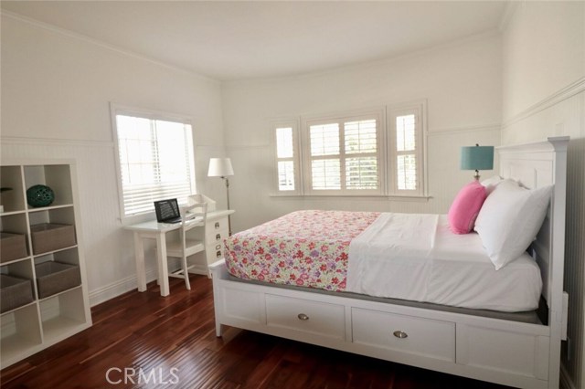 1913 Spreckels Lane, Redondo Beach, California 90278, 4 Bedrooms Bedrooms, ,2 BathroomsBathrooms,Residential,Sold,Spreckels,SB18144314