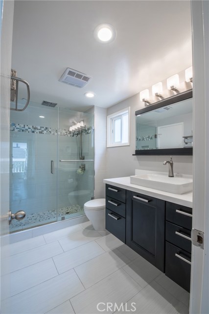 1635 Goodman Avenue, Redondo Beach, California 90278, 3 Bedrooms Bedrooms, ,2 BathroomsBathrooms,Residential,Sold,Goodman,SB19088216