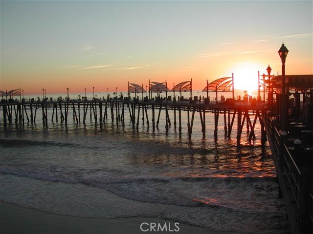 Enjoy Fine Dining and Romantic Sunsets on the Pier