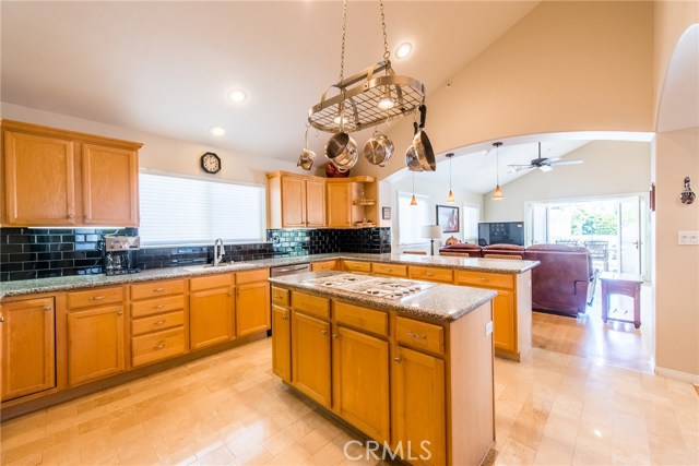 119 Juanita Avenue, Redondo Beach, California 90277, 3 Bedrooms Bedrooms, ,2 BathroomsBathrooms,Residential,Sold,Juanita,PV17089411