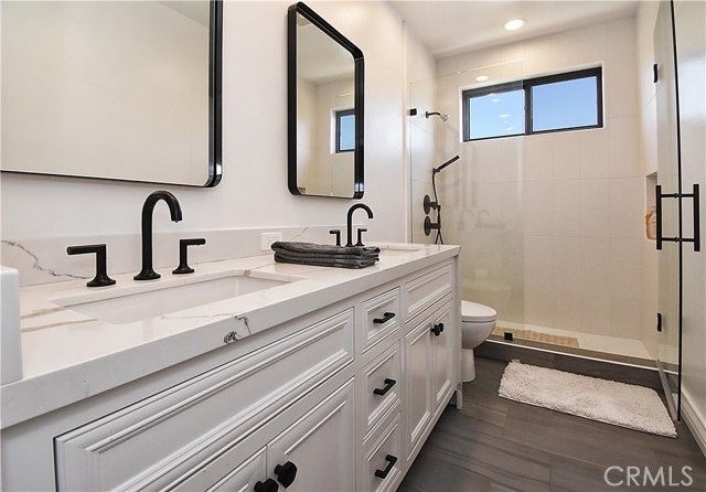 2612 Poinsettia Avenue, Manhattan Beach, California 90266, 5 Bedrooms Bedrooms, ,5 BathroomsBathrooms,Residential,Sold,Poinsettia,SB20134895