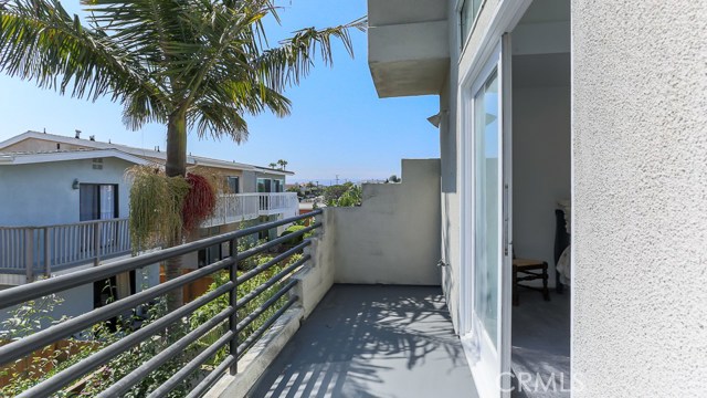 1736 Herrin Street, Redondo Beach, California 90278, 3 Bedrooms Bedrooms, ,2 BathroomsBathrooms,Residential,Sold,Herrin,DW18110109