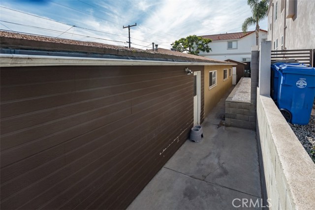 2121 Clark Lane, Redondo Beach, California 90278, 4 Bedrooms Bedrooms, ,1 BathroomBathrooms,Residential,Sold,Clark,SB18050602