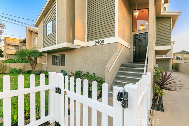 2408 Rockefeller Lane, Redondo Beach, California 90278, 3 Bedrooms Bedrooms, ,2 BathroomsBathrooms,Residential,Sold,Rockefeller,SB19003633