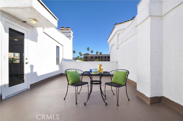 425 Catalina Avenue, Redondo Beach, California 90277, 3 Bedrooms Bedrooms, ,2 BathroomsBathrooms,Residential,Sold,Catalina,SB17123223