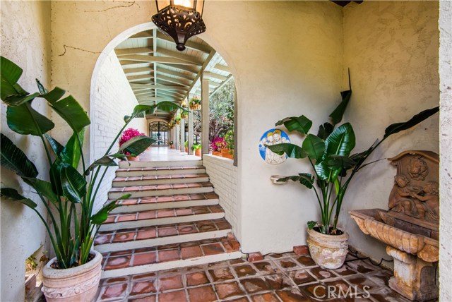 2801 Via Segovia, Palos Verdes Estates, California 90274, 5 Bedrooms Bedrooms, ,4 BathroomsBathrooms,Residential,Sold,Via Segovia,PV17163530