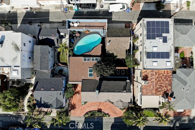 435 29th Street, Manhattan Beach, California 90266, 3 Bedrooms Bedrooms, ,2 BathroomsBathrooms,Residential,Sold,29th,SB19032989