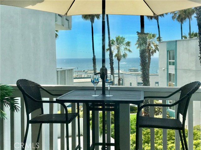 630 The Village, Redondo Beach, California 90277, 1 Bedroom Bedrooms, ,1 BathroomBathrooms,Residential,Sold,The Village,SB20116141