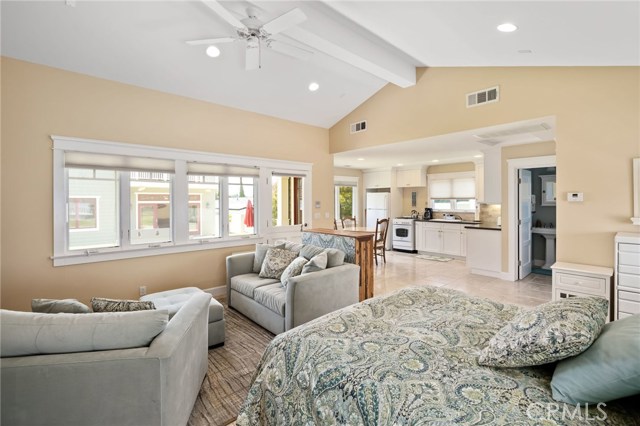 733 Juanita Avenue, Redondo Beach, California 90277, 5 Bedrooms Bedrooms, ,5 BathroomsBathrooms,Residential,Sold,Juanita,SB20142133