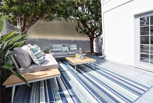 2408 Curtis Avenue, Redondo Beach, California 90278, 3 Bedrooms Bedrooms, ,2 BathroomsBathrooms,Residential,Sold,Curtis,PV20196577