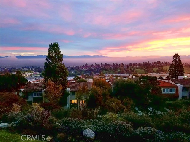 57 Cypress Way, Rolling Hills Estates, California 90274, 3 Bedrooms Bedrooms, ,3 BathroomsBathrooms,Residential,Sold,Cypress,PV17173124
