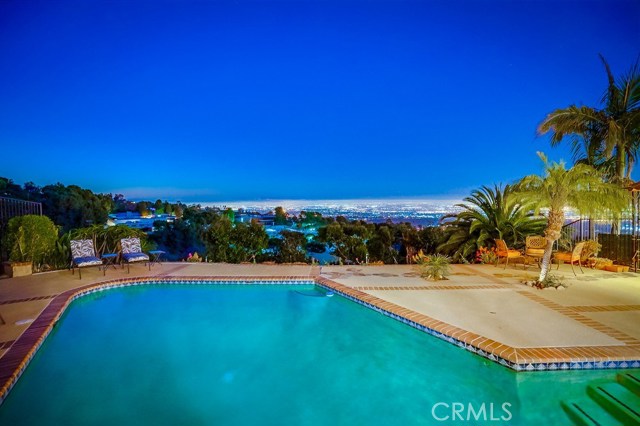 3023 Crownview Drive, Rancho Palos Verdes, California 90275, 4 Bedrooms Bedrooms, ,3 BathroomsBathrooms,Residential,Sold,Crownview,PW18148157