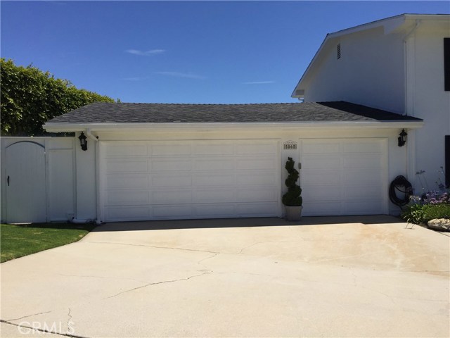 3 Car attached garage (with direct access)