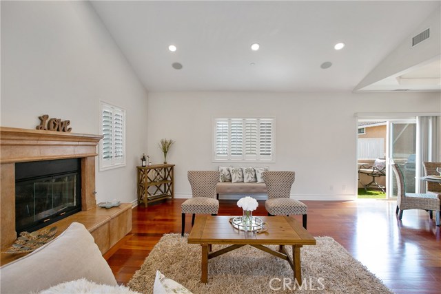 1505 Rindge Lane, Redondo Beach, California 90278, 3 Bedrooms Bedrooms, ,2 BathroomsBathrooms,Residential,Sold,Rindge,SB19188272