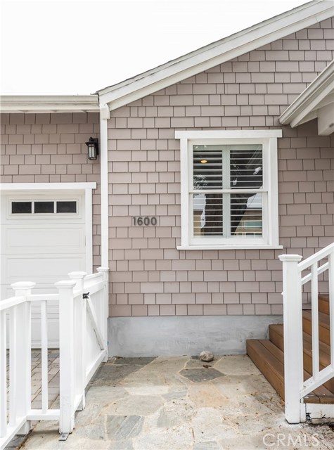 1600 Clark Lane, Redondo Beach, California 90278, 2 Bedrooms Bedrooms, ,1 BathroomBathrooms,Residential,Sold,Clark,SB20145473