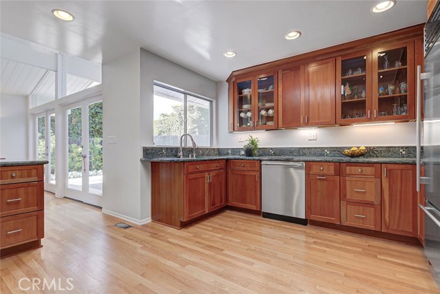 2928 Via Alvarado, Palos Verdes Estates, California 90274, 4 Bedrooms Bedrooms, ,1 BathroomBathrooms,Residential,Sold,Via Alvarado,SB19140723