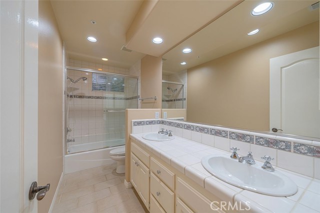 1203 Stanford Avenue, Redondo Beach, California 90278, 3 Bedrooms Bedrooms, ,2 BathroomsBathrooms,Residential,Sold,Stanford,SB20186784