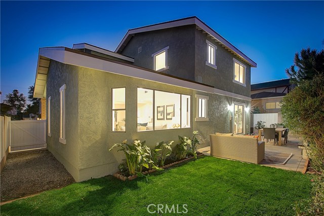 2215 Huntington Lane, Redondo Beach, California 90278, 3 Bedrooms Bedrooms, ,2 BathroomsBathrooms,Residential,Sold,Huntington,PW21010737