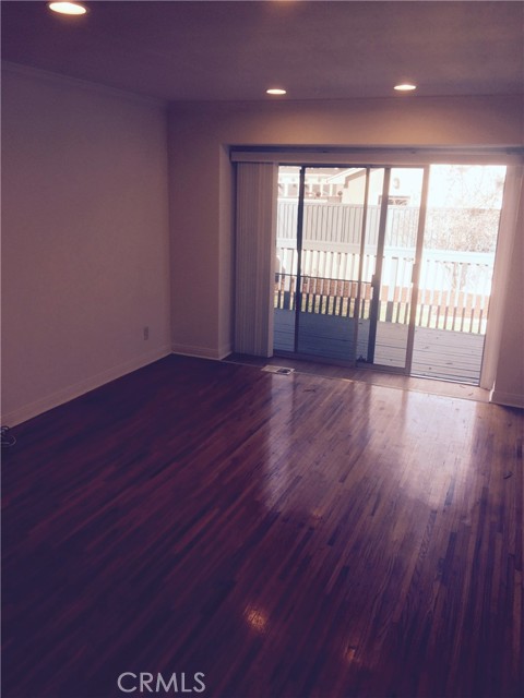 2617 Oak Avenue, Manhattan Beach, California 90266, 3 Bedrooms Bedrooms, ,1 BathroomBathrooms,Residential,Sold,Oak,SB21114523