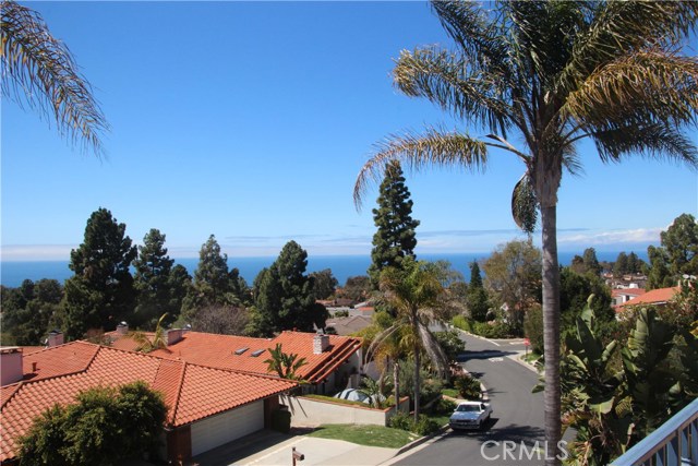 1237 Via Landeta, Palos Verdes Estates, California 90274, 4 Bedrooms Bedrooms, ,4 BathroomsBathrooms,Residential,Sold,Via Landeta,PV19068410