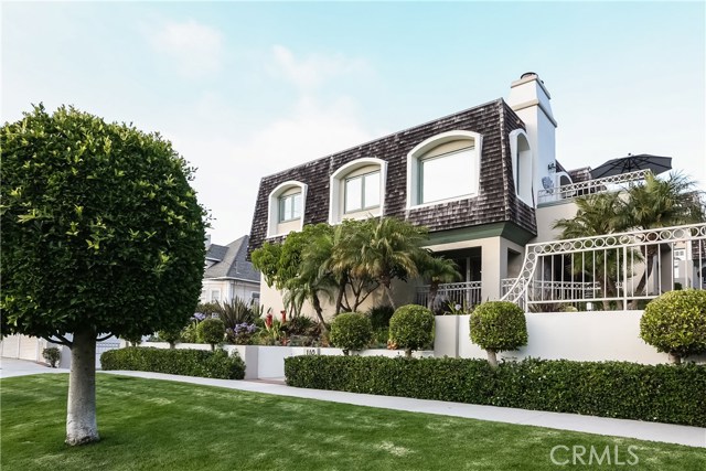 110 Guadalupe Avenue, Redondo Beach, California 90277, 3 Bedrooms Bedrooms, ,3 BathroomsBathrooms,Residential,Sold,Guadalupe,PW17148402