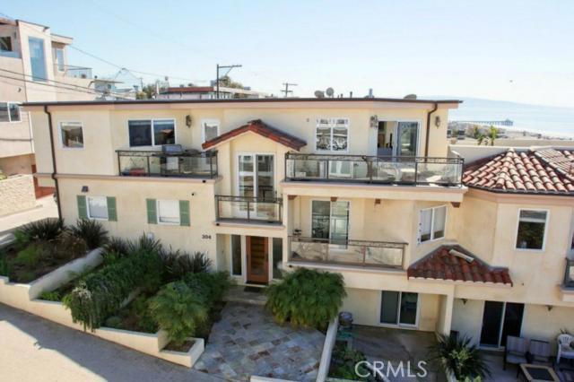 304 30th Street, Manhattan Beach, California 90266, 3 Bedrooms Bedrooms, ,3 BathroomsBathrooms,Residential,Sold,30th,S12006633