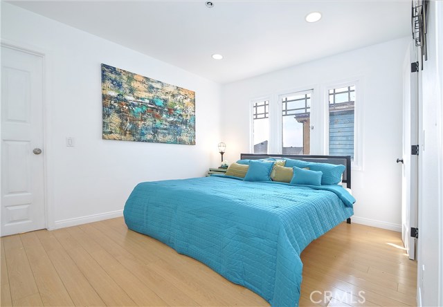 511 Guadalupe Avenue, Redondo Beach, California 90277, 3 Bedrooms Bedrooms, ,1 BathroomBathrooms,Residential,Sold,Guadalupe,PV18201665