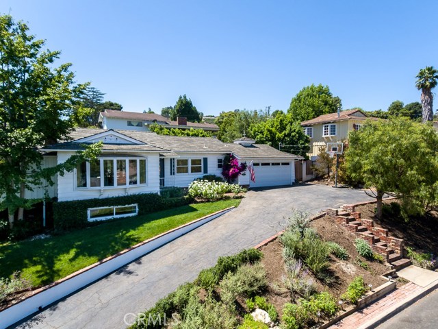 8 Hitching Post Drive, Rolling Hills Estates, California 90274, 4 Bedrooms Bedrooms, ,3 BathroomsBathrooms,Residential,Sold,Hitching Post,PV19180515