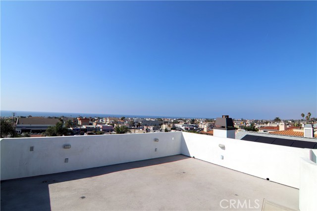 336 Ocean View Avenue, Hermosa Beach, California 90254, 4 Bedrooms Bedrooms, ,3 BathroomsBathrooms,Residential,Sold,Ocean View,SB18098184