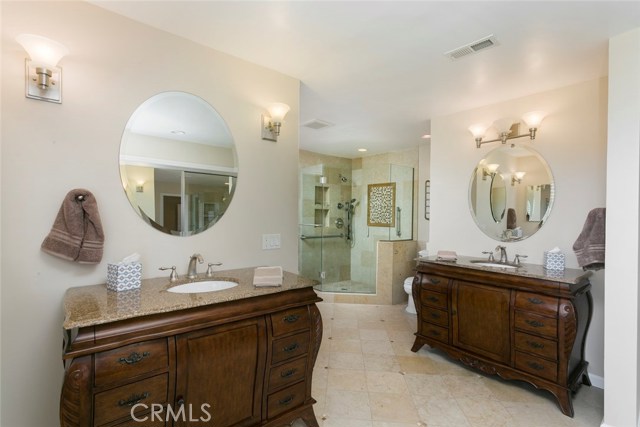 Two sinks in master bath