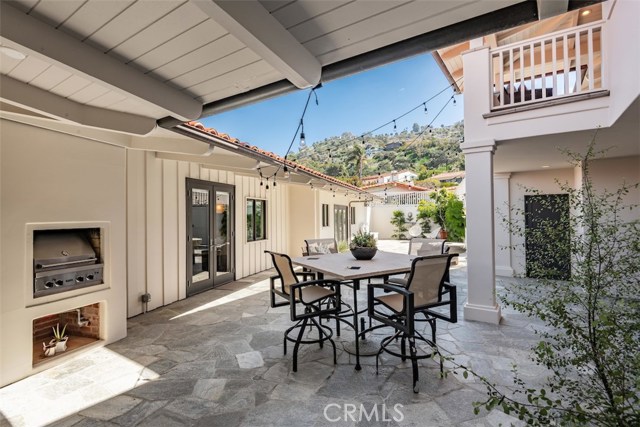 400 Paseo Del Mar, Palos Verdes Estates, California 90274, 5 Bedrooms Bedrooms, ,4 BathroomsBathrooms,Residential,Sold,Paseo Del Mar,SB20183435